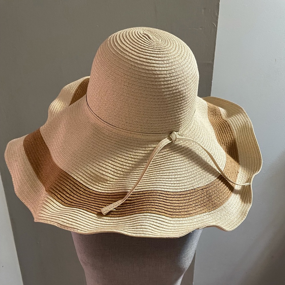 Ladies hat